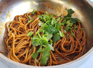 Kedai makanan Sayur-sayuran Shan Ren 善荏素食