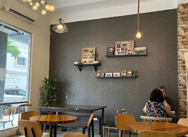 Simply Leafy Vegetarian Restaurant