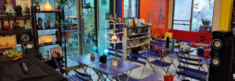 黑炫蔬食音樂咖啡館 Action Vege Cafe & Live music