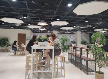 Ming Ren Vegan Restaurant