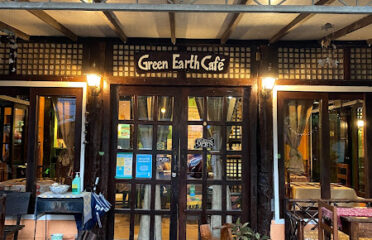 Green Earth Café