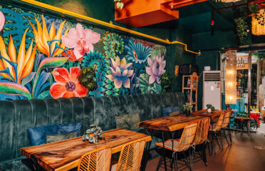 Cosmic Poblacion – Makati