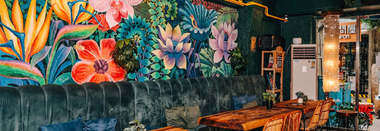 Cosmic Poblacion – Makati