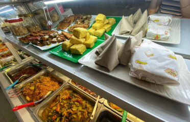 Simple Vege Cafe (纯粹素)