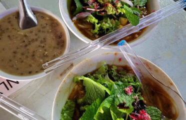 Madam Sim Vegetarian Laksa