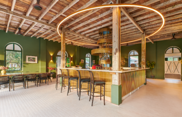 Paloh Restaurant & Bar
