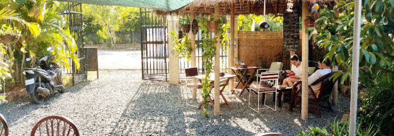 BaZaar Café & Healing Space