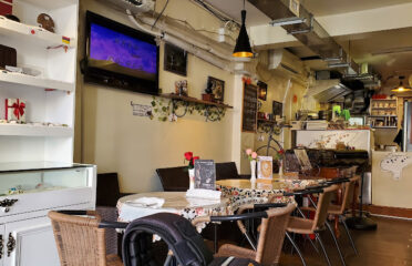 Lee Ocarina Café